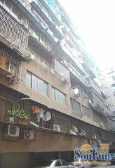 采光很好,近地铁,生活便利房。派出所在隔壁很安全房东诚心出售