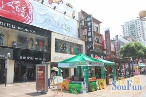 胜利路 南北通透,采光好 装修好,环镜优美 近地铁 视野好,诚心出售