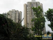 南滨路板式通透小洋房,小区环境优美,业主诚心出售