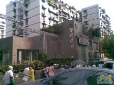 电梯房,简单装修业主安心卖,户型方正