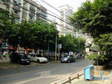 带130平方的花园,精装3房,南坪商圈.