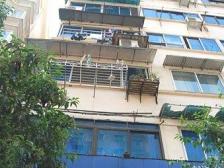 成龙一百 南北通透,采光好 装修好,环镜优美 视野好,诚心出售