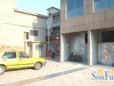 中欧金球公寓 南北通透,采光好 装修好,环镜优美 视野好,诚心出售