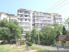 曙光小区 南北通透,采光好 装修好,环镜优美 视野好,诚心出售