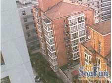 此房为小高层带电梯,东南户型,可拎包入住,业主诚意