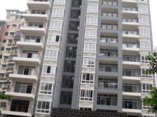 望江路口公交车旁 业主装修 中间楼层视野开阔看长江