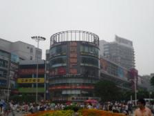 长寿路75号,正三室二厅,户型采光都不错