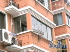 此房满五年,精装修,近地铁9号线松江新城地铁站。