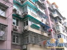 五楼复式,有大露台,近五角场,江湾体育场,配套齐全