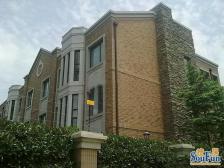 虹桥核心位.边套大户型、南花园、单价低,装修好,满五年税少!