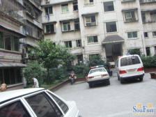 回兴 宝桐路公安家属院三房71.8万