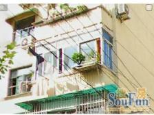 娄山关路D铁口,双轨交汇,精装修拎包可入住,商圈环绕,