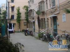 虹桥商务区,配套齐全,一楼带院子