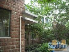 配套完善,采光充足,顶楼房,近地铁,南北通透