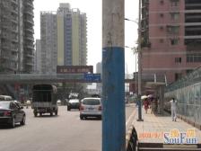 户型方正,配套设施齐全,生活便利,轻轨便捷