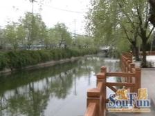 三楼2房1厅视野宽阔 非顶楼 采光充足 诚意出售