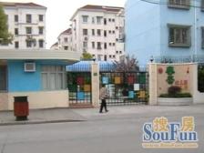 长宁区双南两房,视野开阔采光好,中新泾公园旁