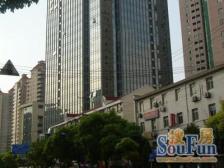 新虹桥捷运大厦 3室2厅 东北