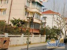 地铁口新出两室、诚意热售、看房方便。