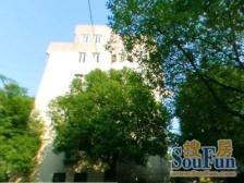 一梯两户,两房朝南,交通便利,精装修,诚意出售