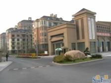 满五,好楼层业主自住精装,得房率好户型棒,带储藏室