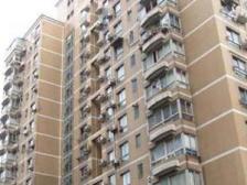 地铁口精装三房,有产权车位,业主置换急售,底价呈现