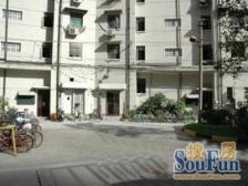 内环内公园旁 电梯4房一厅,3轨交通,鸟语花香。