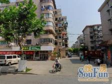 徐汇滨江三房 一楼带花园 采光好