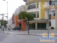 此房满五年 南北通 全明三房 厨卫朝北 双南一北双花园