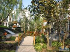 龙头寺精装跃层带前后花园和露台,业主诚心出售