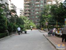 龙溪镇 燕城苑三房80万