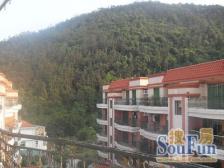 二期半别墅,向南,位置好,即买即收租,大花园。