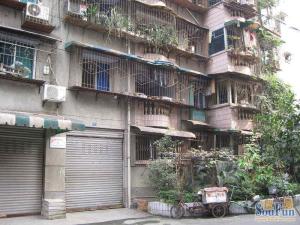 红布正街9号 3室1厅 南 北