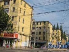 龙之梦旁,新上一室户,凤凰楼层,配套完善。