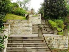 诚心出售 园林式小区 退台式洋房