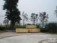 小区绿化覆盖广,人文和谐,住家舒适,出行方便