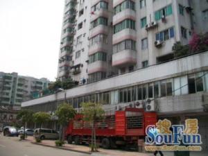 富力路刚需两房电梯平层大院式管理小区安静舒适
