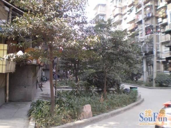 红色小区实景图