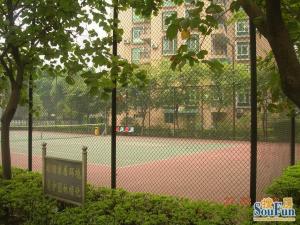东鹏花园三期坑口地铁新装修拎包入住实用面积80方