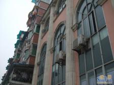 步行街 三木花园三房120万