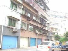 福山花园通透大三房,楼层低,带14平储藏间,房东诚售