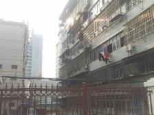 洪城路 南北通透,采光好 装修好,环镜优美 近地铁 视野好,诚心出售