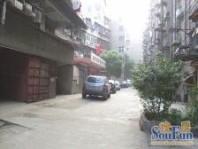 洪都大院八区 南北通透,采光好 近地铁 视野好,诚心出售