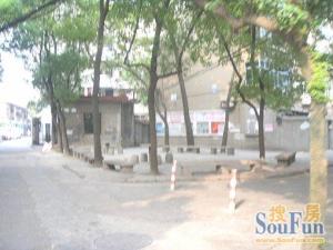 建设路151弄通用机械厂宿舍南北通透,采光好近地铁视野好,诚心出售