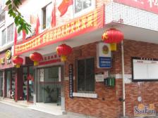 花卉园精装两室一厅拎包入住出行方便