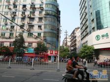 无遮挡采光好 通风好 卧室连阳台