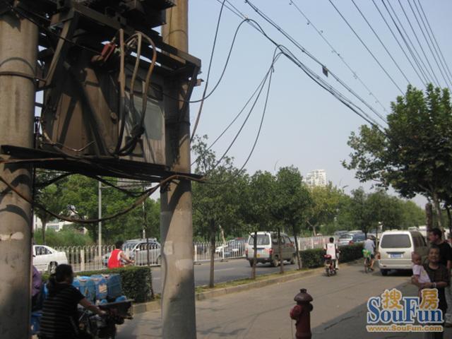 小区相关图