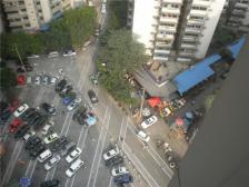 石桥铺 西部商城 出门公交地铁 交通便利