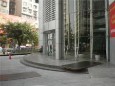 出行方便,交通方便 ,采光好, 户型端正