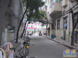 永和小区南北通透,采光好装修好,环镜优美视野好,诚心出售